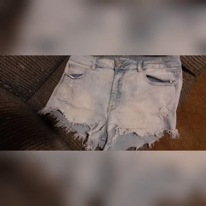 NWOT Distressed Jean